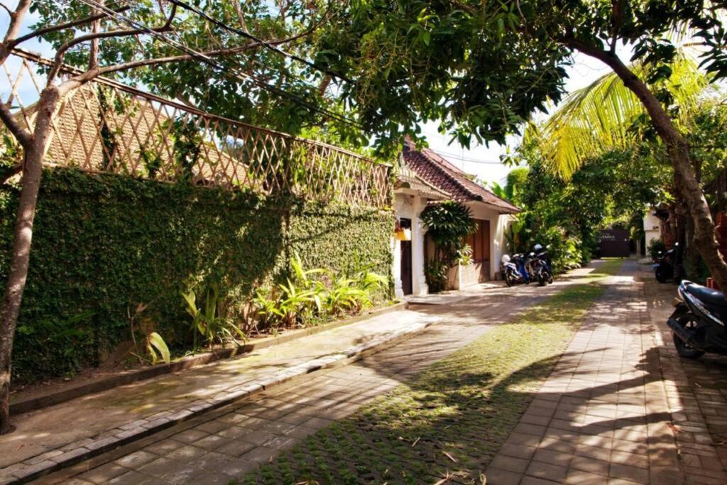 Villa Lola Seminyak Eksteriør bilde