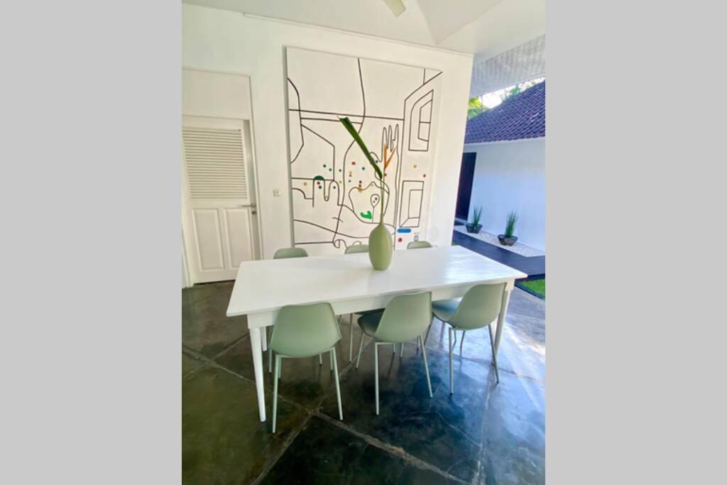 Villa Lola Seminyak Eksteriør bilde